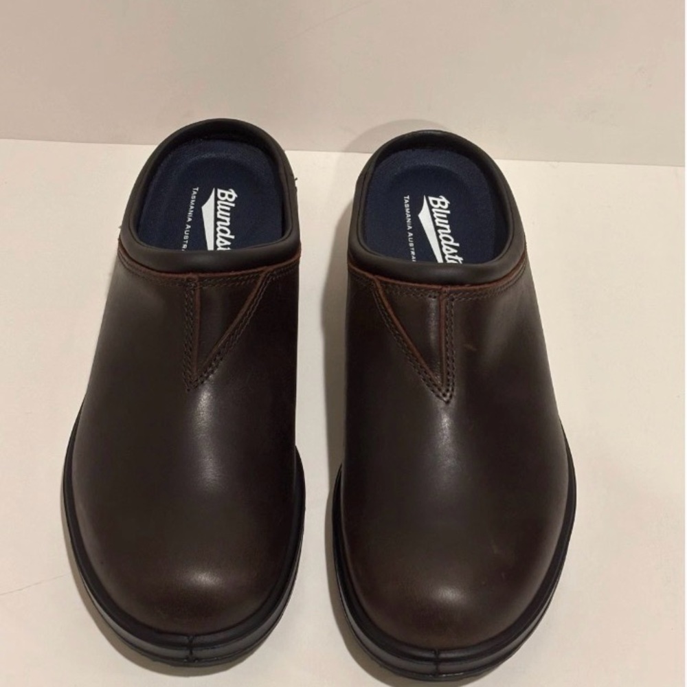 Blundstone Men's Rich Brown Leather Loafers - Picture 4 of 8
